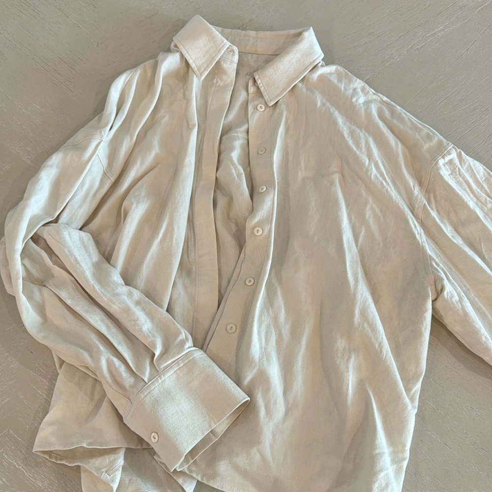 Daily Drills Linen button down shirt